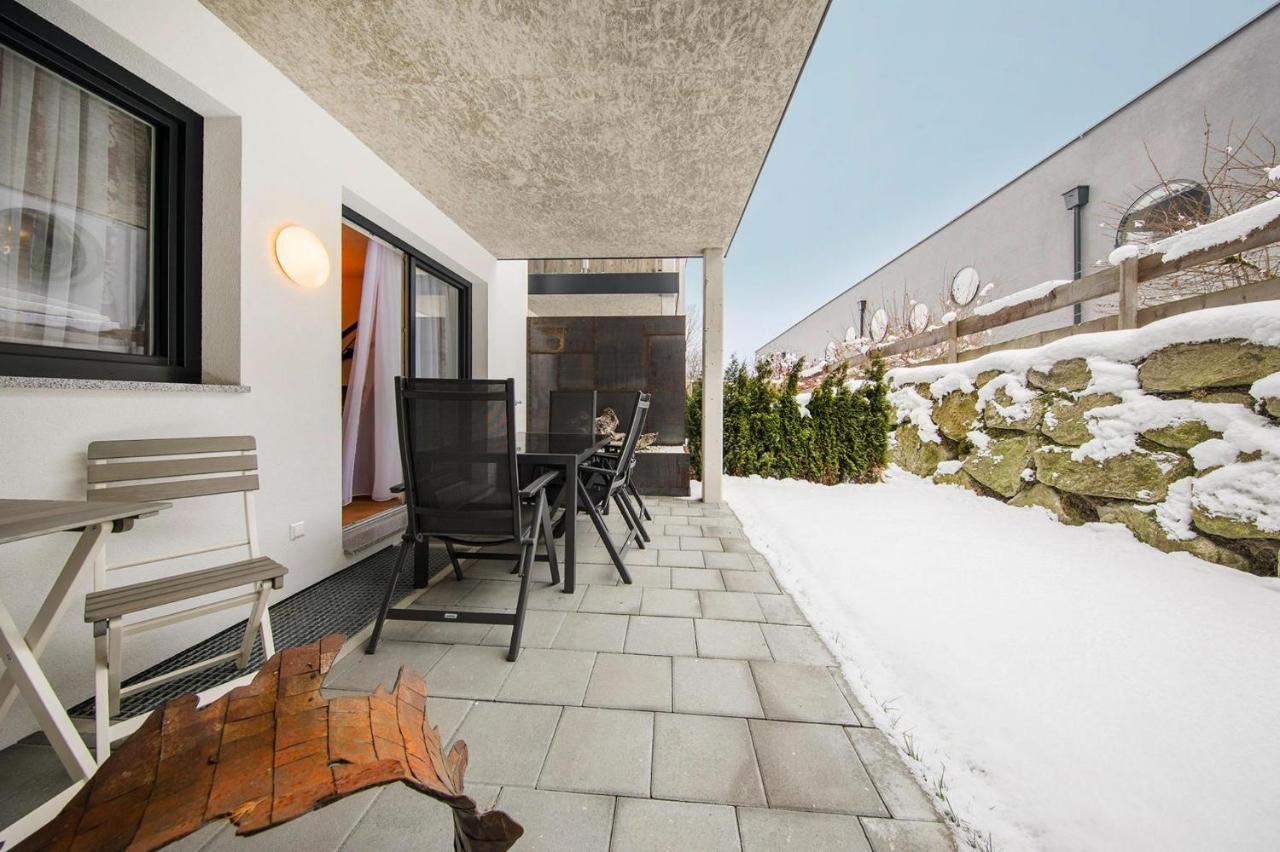 Apartment In Neukirchen With A Carport Neukirchen am Großvenediger Εξωτερικό φωτογραφία